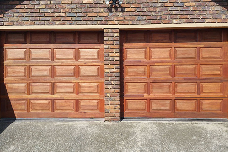 single wood garage doors 3